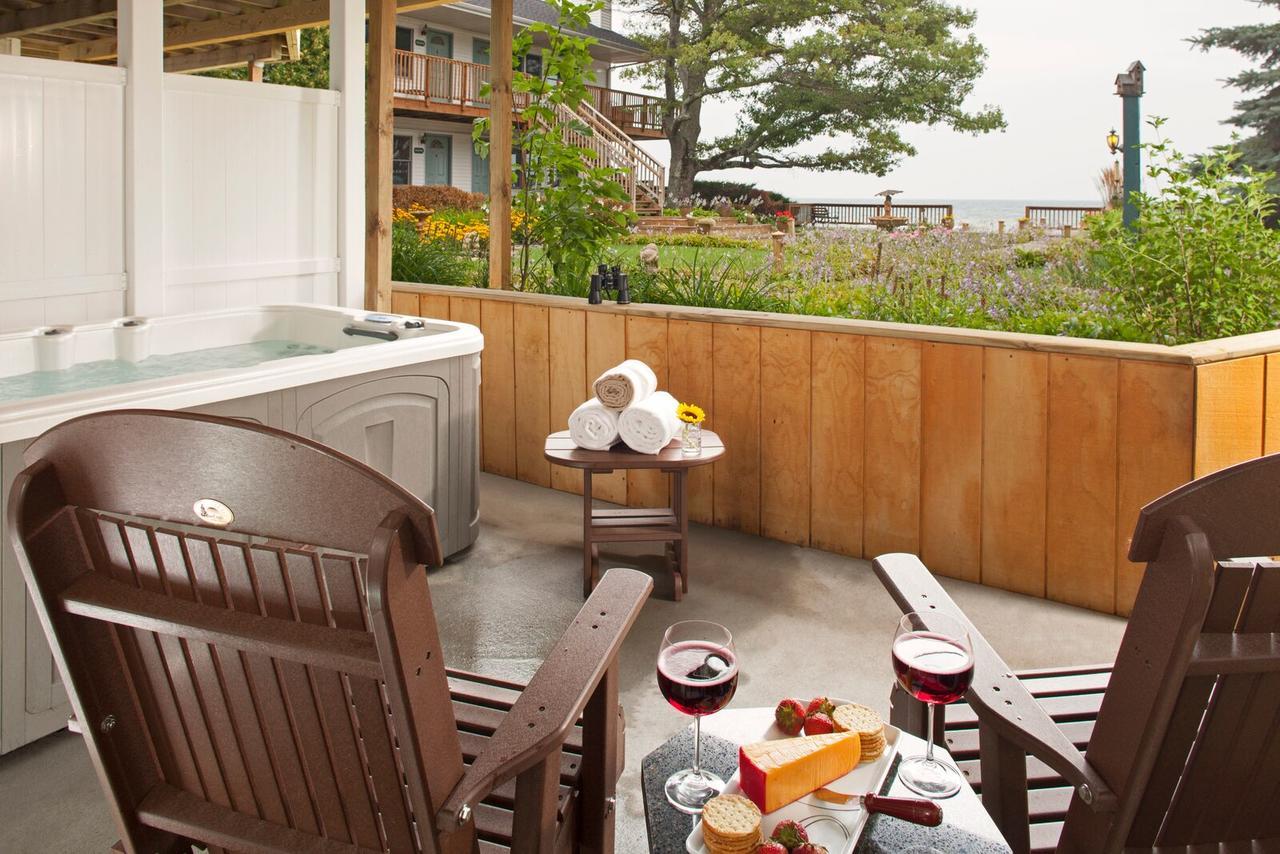 Huron House Oscoda Exterior foto